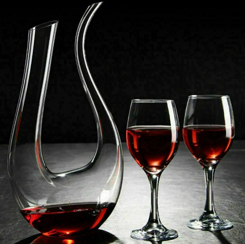 Crystal U-shaped 1500ml Wine Decanter: Enhance Your Wine Experience with Elegance and Precision! - Image 2